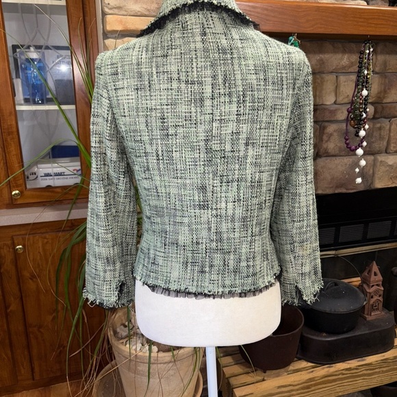 RIVER ISLAND SIZE 14 GREEN & WHITE TWEED BLAZER WITH BLACK LACE TRIM - Picture 6 of 8